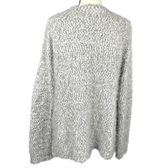 Soft & Fuzzy Gray Cozy Relaxed Oversized Boucle Knit Sweater LC Lauren Conrad - Picture 13 of 16